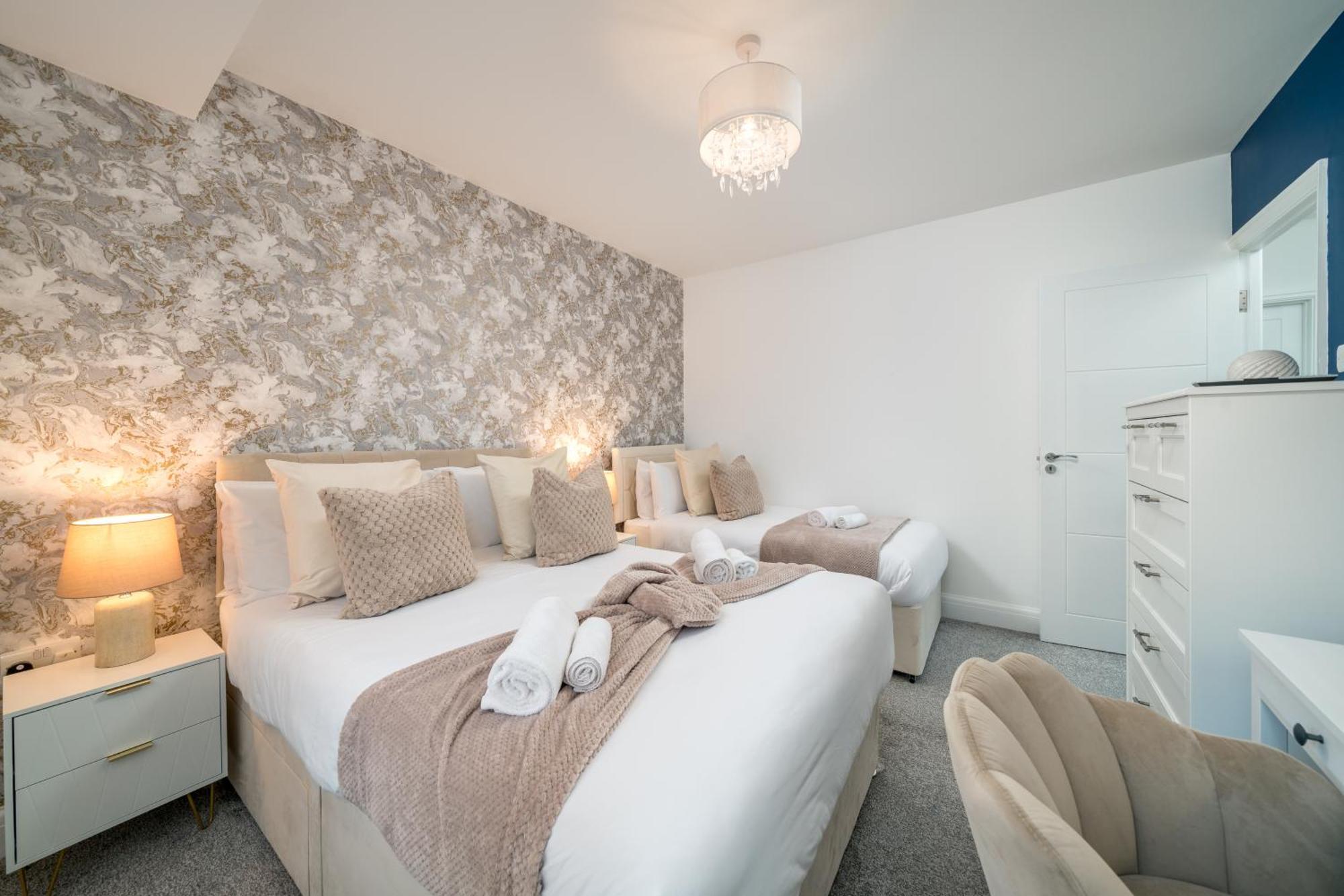 Lux 3Bed Near Wembley With Parking By Oceana Group - Sleeps 8 Apartment Harrow Exterior photo